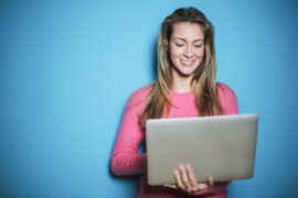ふるさと納税で得する人とは?電子決済のポイントを使うとさらにお得