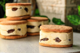 チーズ料理専門店RUNNY CHEESEの絶品スイーツ「レーズンチーズバターサンド」